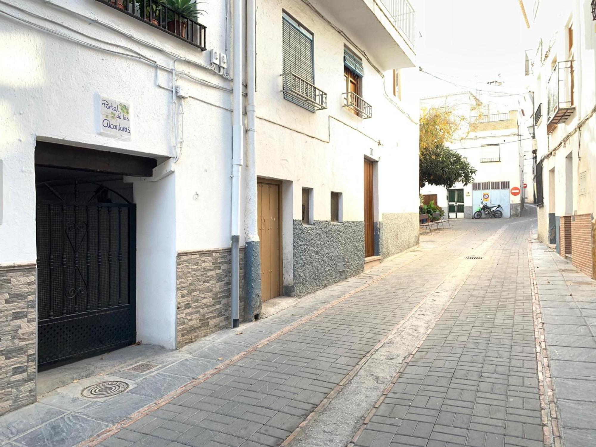 Tinao De Las Alcantaras Lanjaron Bagian luar foto